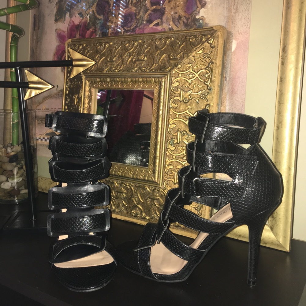 Black ankle length heels